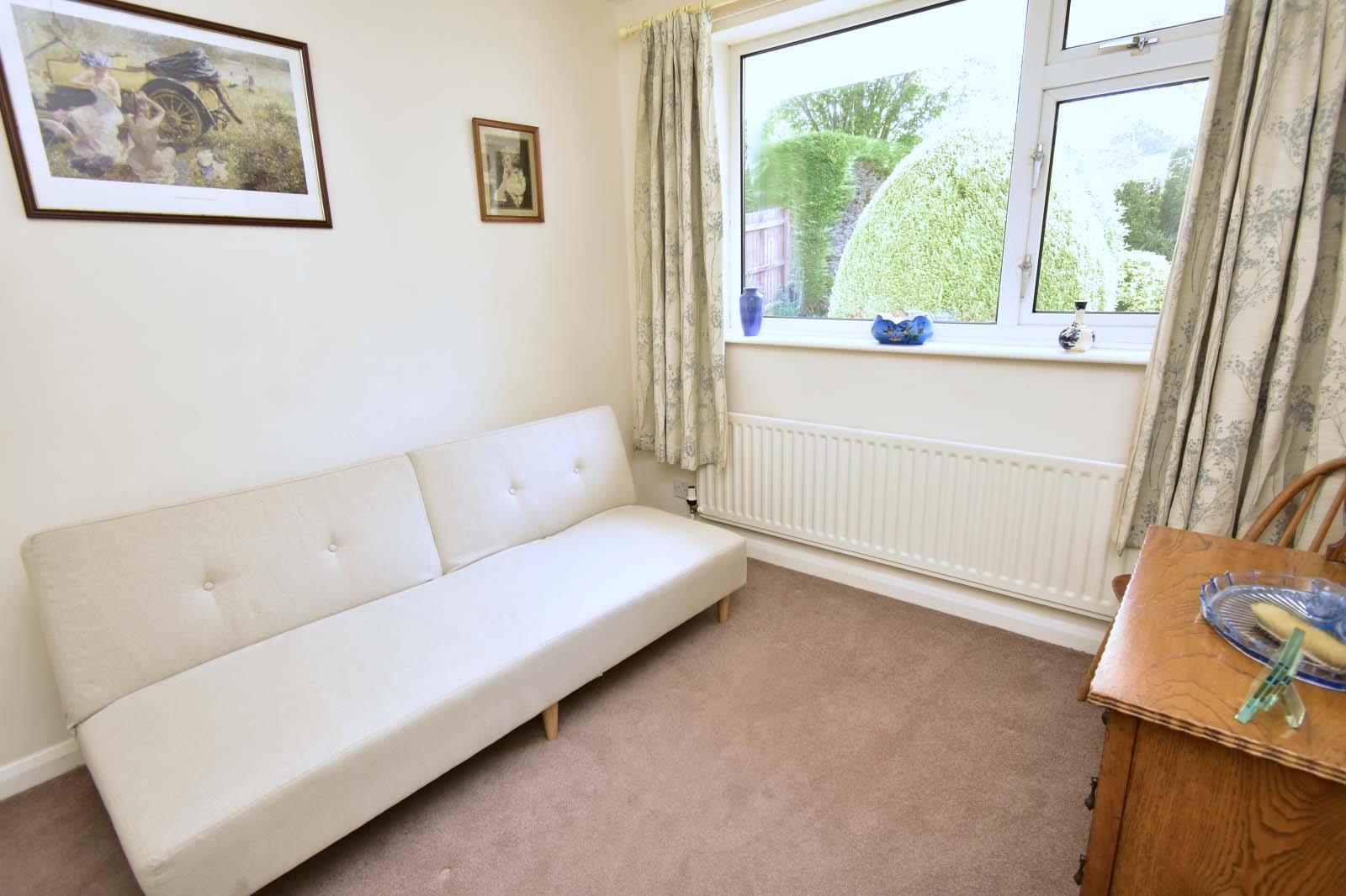 A BEDROOM 2.JPG